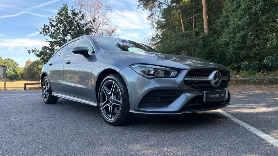 Mercedes-Benz CLA 250e AMG Line Premium 5dr Tip Auto Estate - Image 21