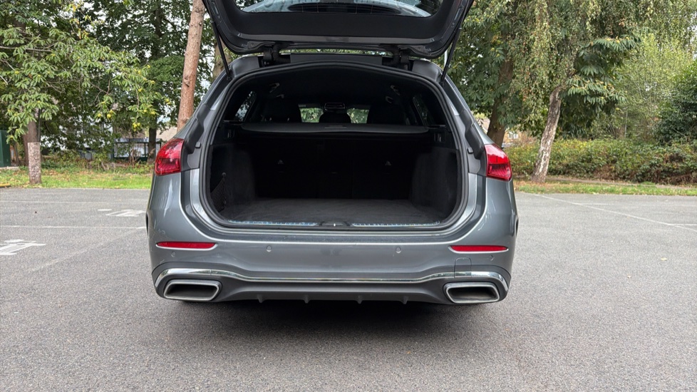 Mercedes-Benz C-Class C200 Sport 5dr 9G-Tronic Petrol Estate - Image 4