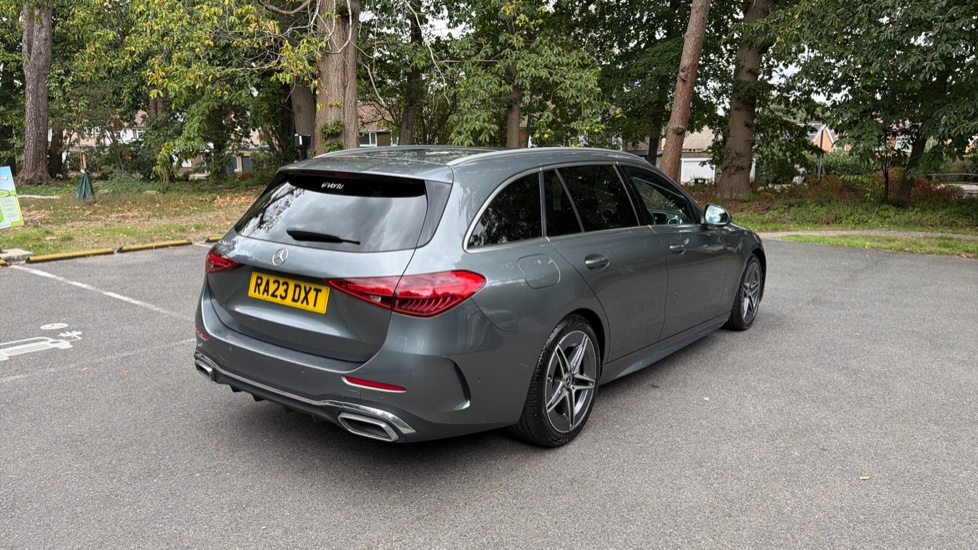 Mercedes-Benz C-Class C200 Sport 5dr 9G-Tronic Petrol Estate - Image 37
