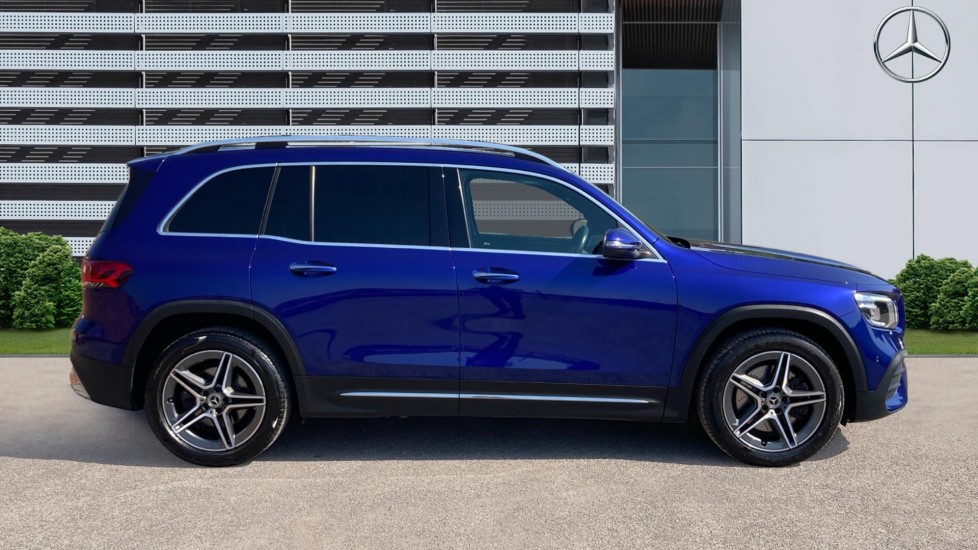 Mercedes-Benz GLB 220d 4Matic AMG Line Premium 5dr 8G-Tronic Diesel Estate - Image 5