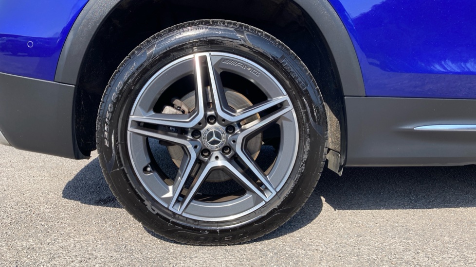 Mercedes-Benz GLB 220d 4Matic AMG Line Premium 5dr 8G-Tronic Diesel Estate - Image 7
