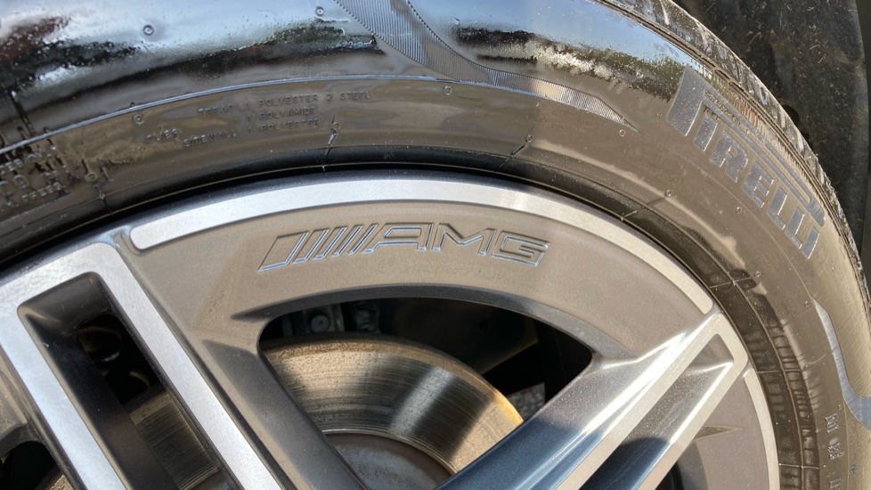 Mercedes-Benz GLB 220d 4Matic AMG Line Premium 5dr 8G-Tronic Diesel Estate - Image 23