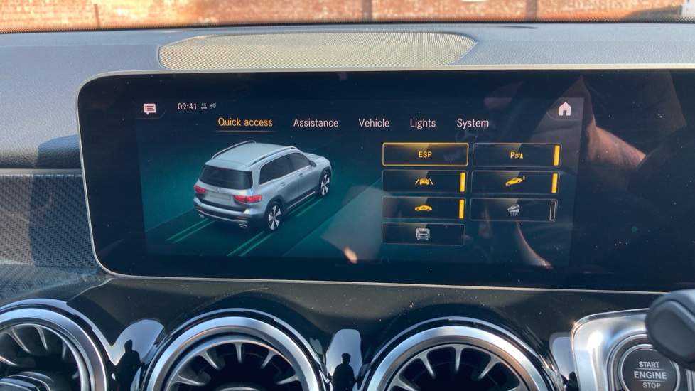 Mercedes-Benz GLB 220d 4Matic AMG Line Premium 5dr 8G-Tronic Diesel Estate - Image 43