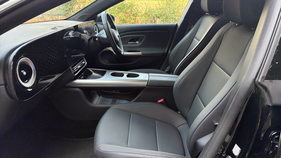 Mercedes-Benz CLA 250+ 200kW EQ Tech Sport Ed 85kWh 4dr Auto Electric Saloon - Image 29