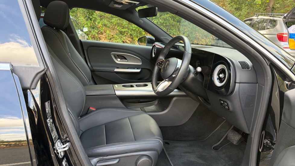 Mercedes-Benz CLA 250+ 200kW EQ Tech Sport Ed 85kWh 4dr Auto Electric Saloon - Image 37