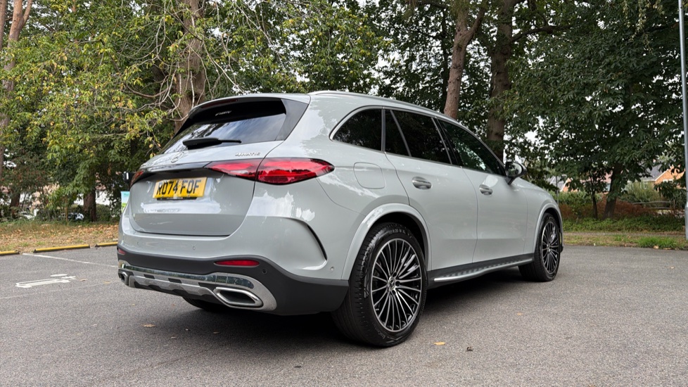 Mercedes-Benz GLC 220d 4Matic AMG Line Premium + 5dr 9G-Tronic Diesel Estate - Image 41