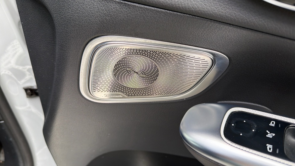 Mercedes-Benz GLC 220d 4Matic AMG Line Premium + 5dr 9G-Tronic Diesel Estate - Image 44