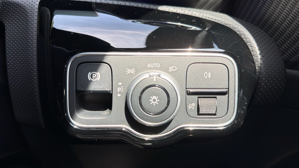 Mercedes-Benz A-Class A200 Sport Executive 5dr Auto Petrol Hatchback - Image 24