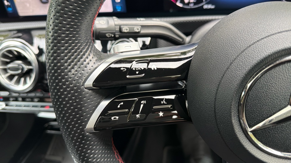 Mercedes-Benz A-Class A180 AMG Line Premium Plus 5dr Auto Petrol Hatchback - Image 44