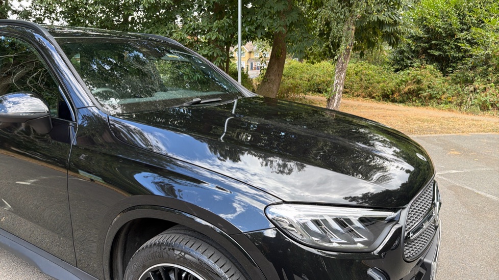 Mercedes-Benz GLC 300de 4Matic Urban Edition 5dr 9G-Tronic Estate - Image 8