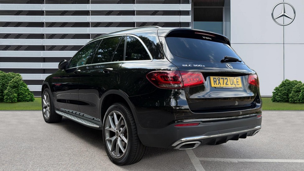 Mercedes-Benz GLC 300e 4Matic AMG Line Prem Plus 5dr 9G-Tronic Estate - Image 2