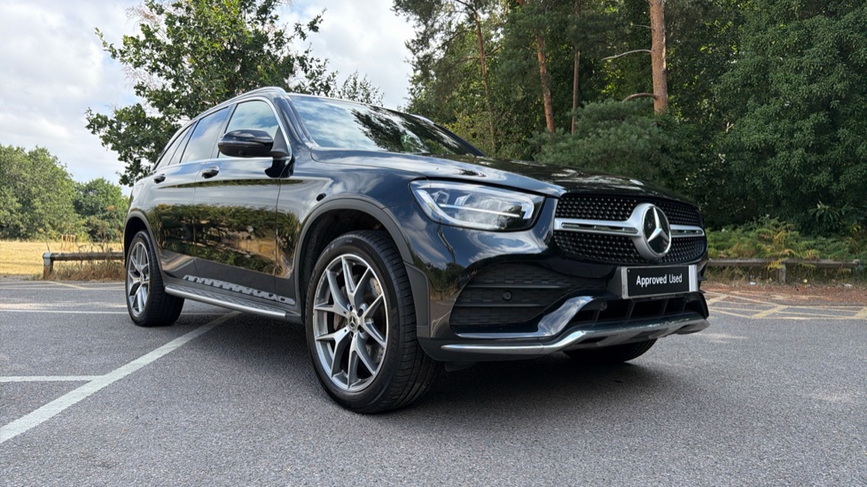 Mercedes-Benz GLC 300e 4Matic AMG Line Prem Plus 5dr 9G-Tronic Estate - Image 21