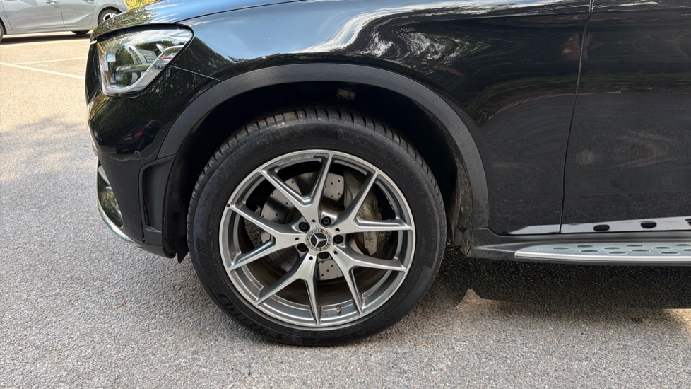 Mercedes-Benz GLC 300e 4Matic AMG Line Prem Plus 5dr 9G-Tronic Estate - Image 26