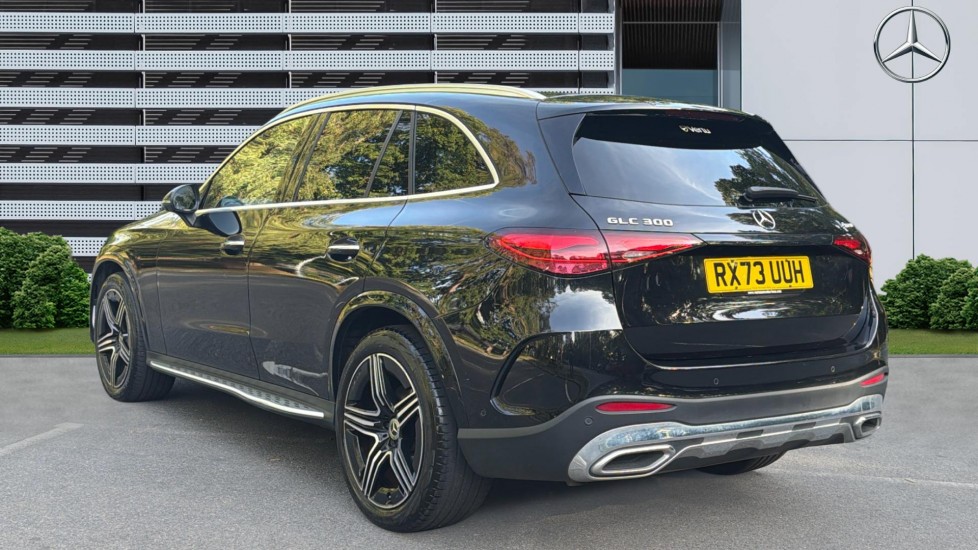 Mercedes-Benz GLC 300 4Matic AMG Line Premium 5dr 9G-Tronic Petrol Estate - Image 2