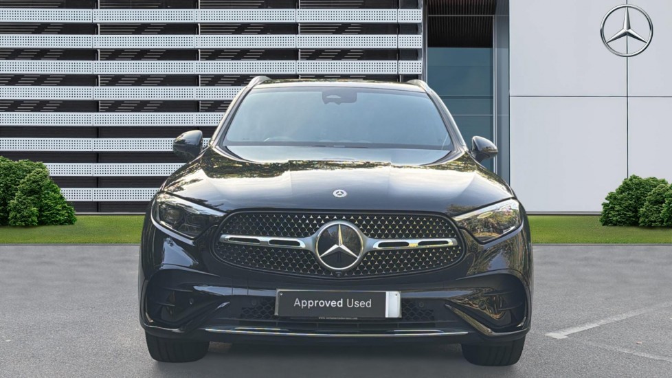 Mercedes-Benz GLC 300 4Matic AMG Line Premium 5dr 9G-Tronic Petrol Estate - Image 3