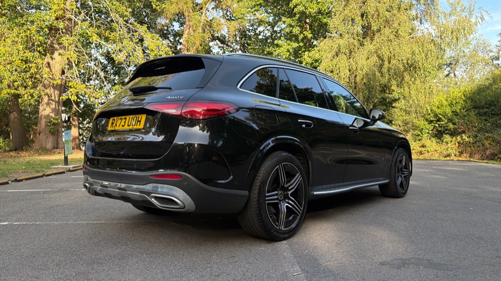 Mercedes-Benz GLC 300 4Matic AMG Line Premium 5dr 9G-Tronic Petrol Estate - Image 26