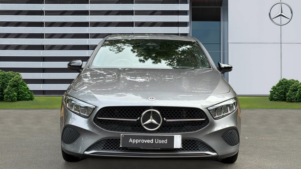 Mercedes-Benz A-Class A180 Sport Edition 5dr Auto Petrol Hatchback - Image 3