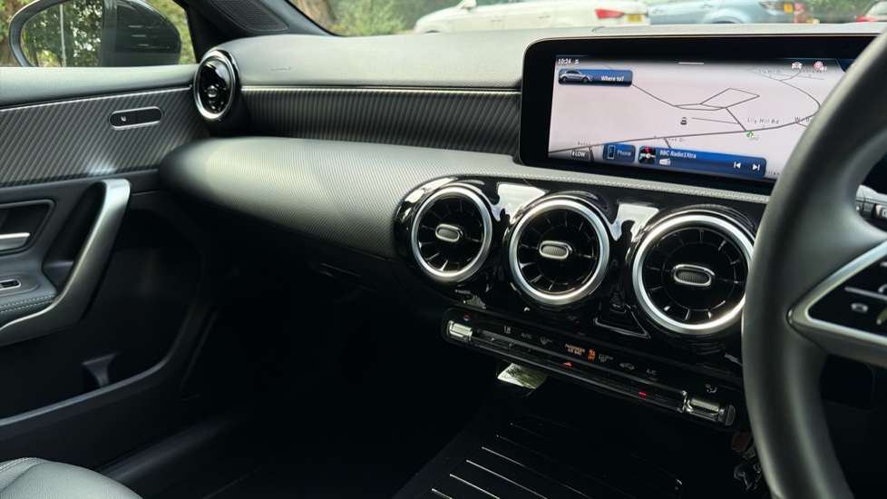 Mercedes-Benz A-Class A180 Sport Edition 5dr Auto Petrol Hatchback - Image 14