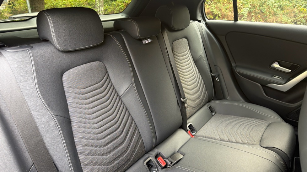 Mercedes-Benz A-Class A180 Sport Edition 5dr Auto Petrol Hatchback - Image 16