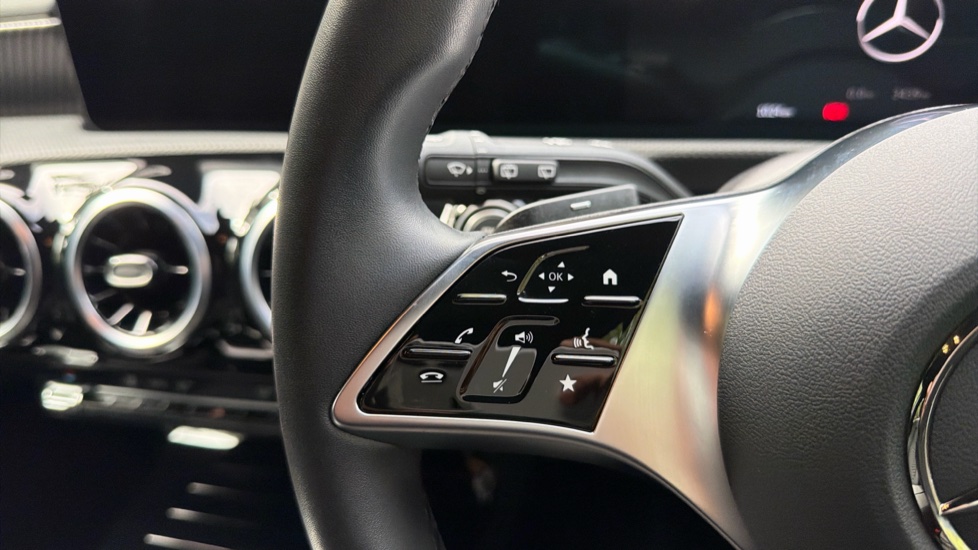 Mercedes-Benz A-Class A180 Sport Edition 5dr Auto Petrol Hatchback - Image 19