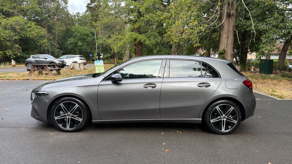 Mercedes-Benz A-Class A180 Sport Edition 5dr Auto Petrol Hatchback - Image 30