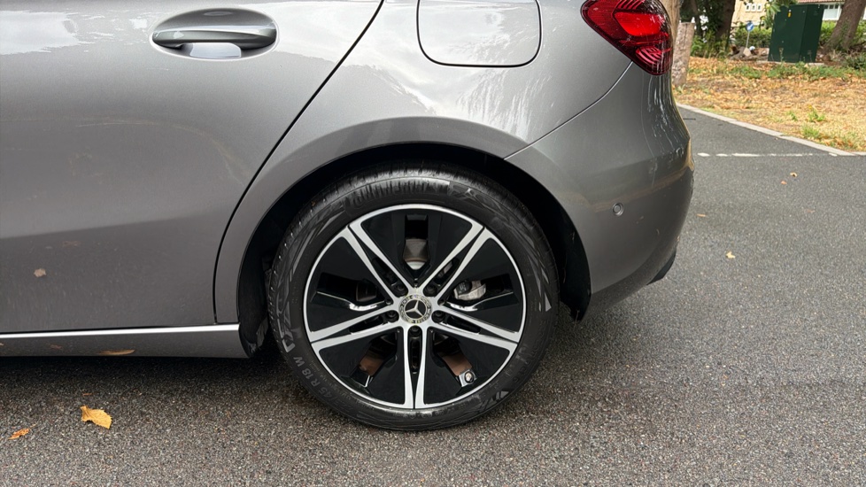 Mercedes-Benz A-Class A180 Sport Edition 5dr Auto Petrol Hatchback - Image 36