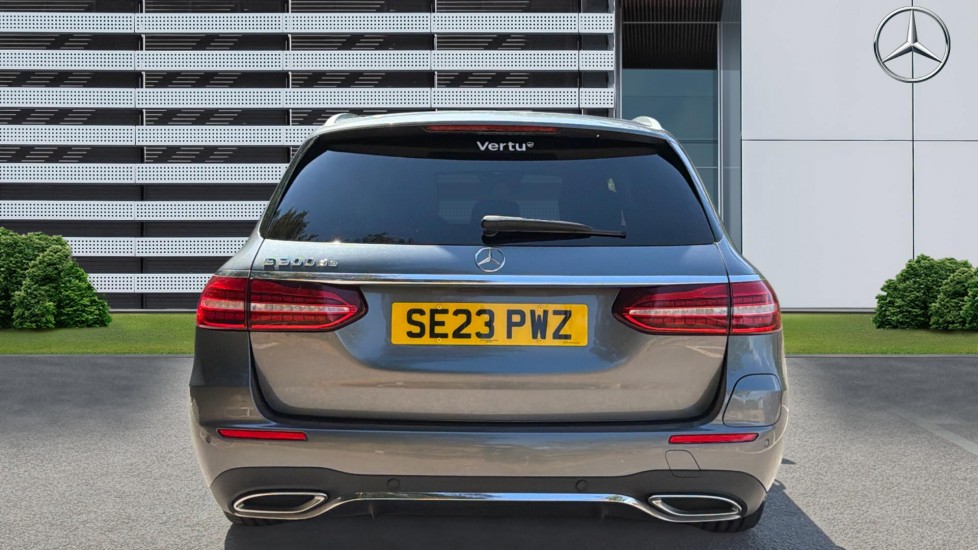 Mercedes-Benz E-Class E300de AMG Line Premium 5dr 9G-Tronic Estate - Image 6