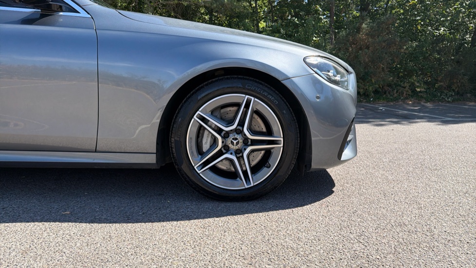 Mercedes-Benz E-Class E300de AMG Line Premium 5dr 9G-Tronic Estate - Image 7