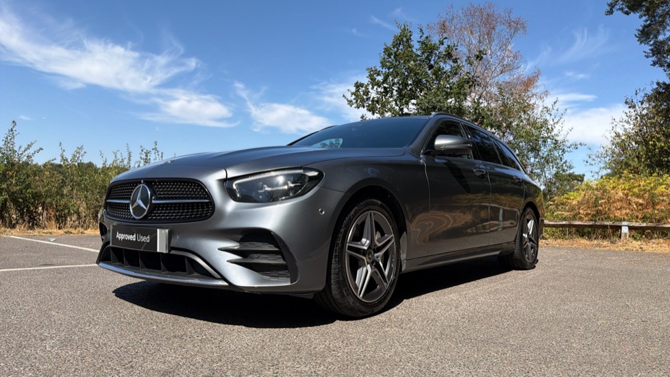 Mercedes-Benz E-Class E300de AMG Line Premium 5dr 9G-Tronic Estate - Image 26