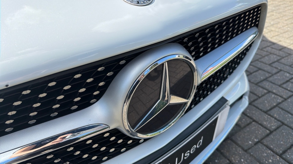 Mercedes-Benz CLA 220d AMG Line 4dr Tip Auto Diesel Saloon - Image 32