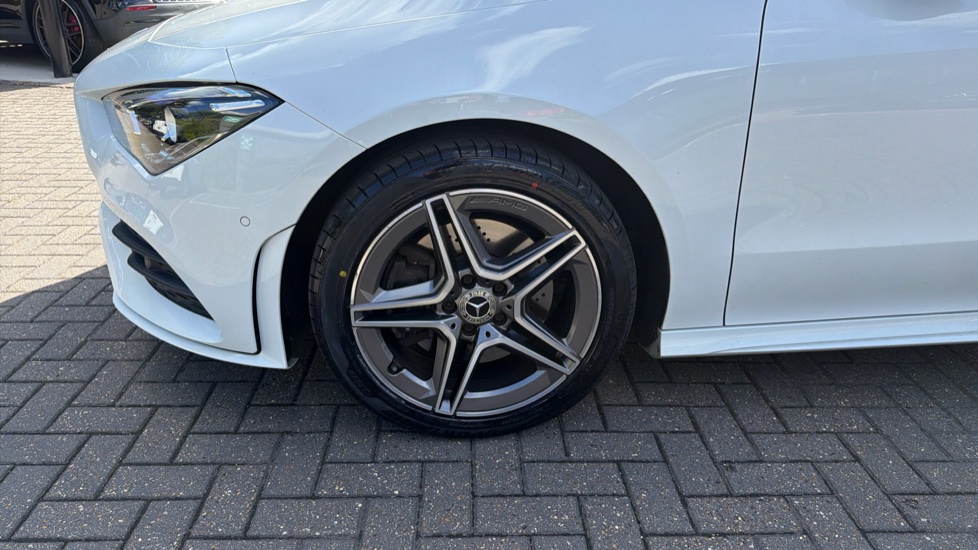 Mercedes-Benz CLA 220d AMG Line 4dr Tip Auto Diesel Saloon - Image 34