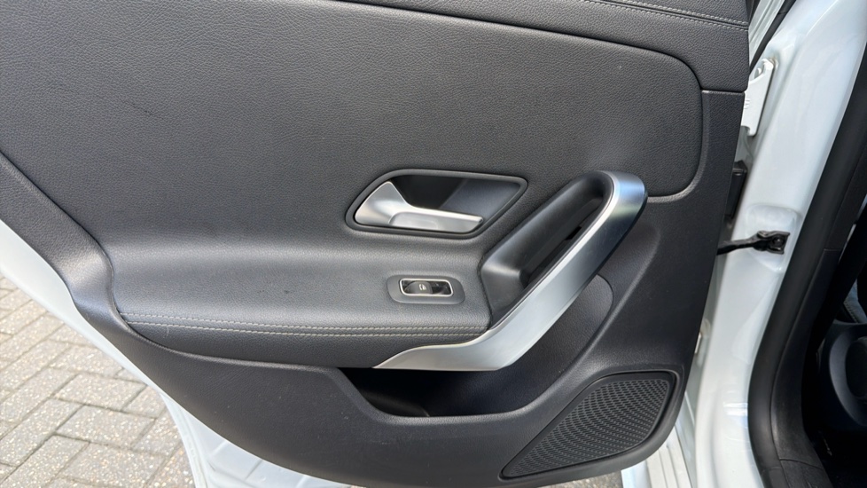 Mercedes-Benz CLA 220d AMG Line 4dr Tip Auto Diesel Saloon - Image 39