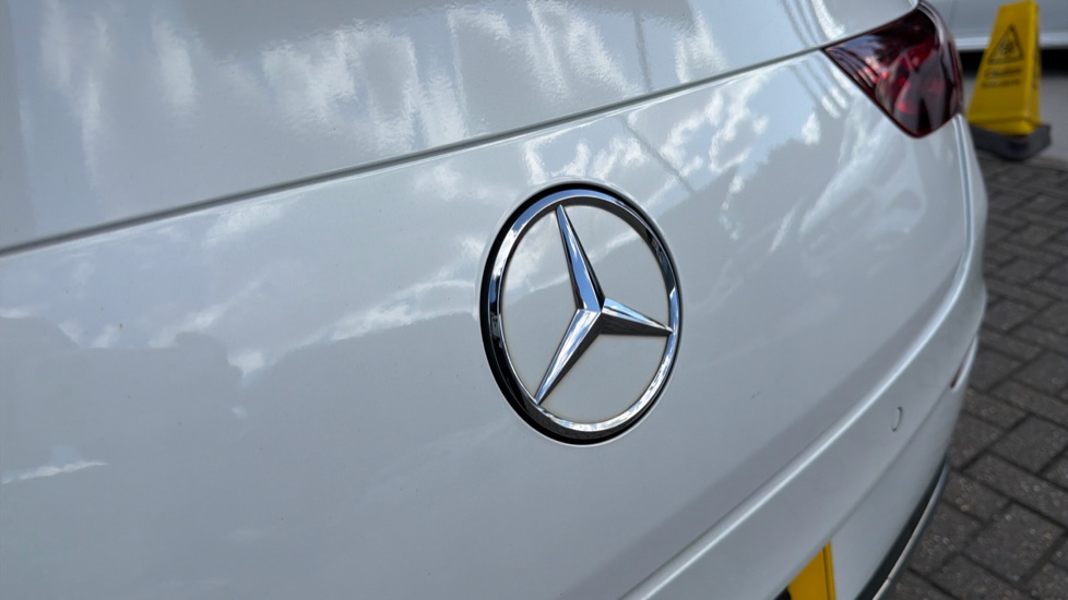 Mercedes-Benz CLA 220d AMG Line 4dr Tip Auto Diesel Saloon - Image 41