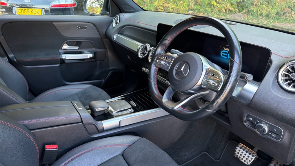 Mercedes-Benz Eqb 300 4M 168kW AMG Line Premium 66.5kWh 5dr Auto Electric Estate - Image 11