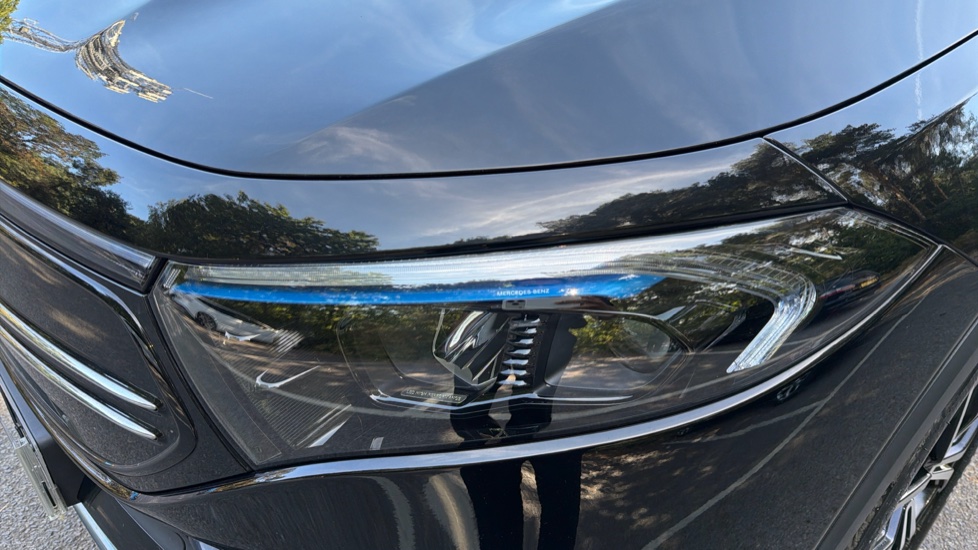 Mercedes-Benz Eqb 300 4M 168kW AMG Line Premium 66.5kWh 5dr Auto Electric Estate - Image 24