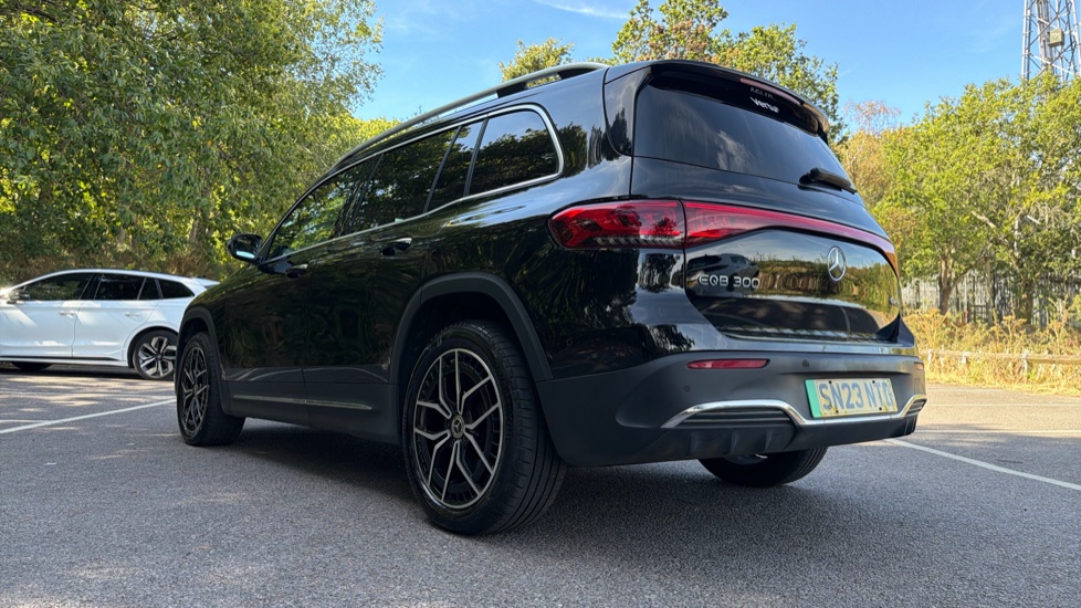 Mercedes-Benz Eqb 300 4M 168kW AMG Line Premium 66.5kWh 5dr Auto Electric Estate - Image 34