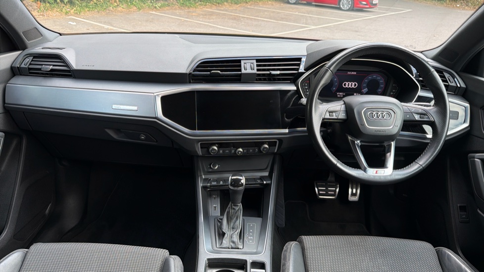 Audi Q3 35 TFSI S Line 5dr S Tronic Petrol Estate - Image 10
