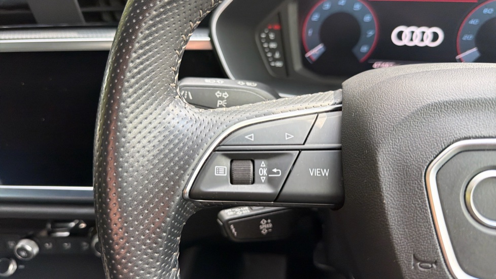 Audi Q3 35 TFSI S Line 5dr S Tronic Petrol Estate - Image 20