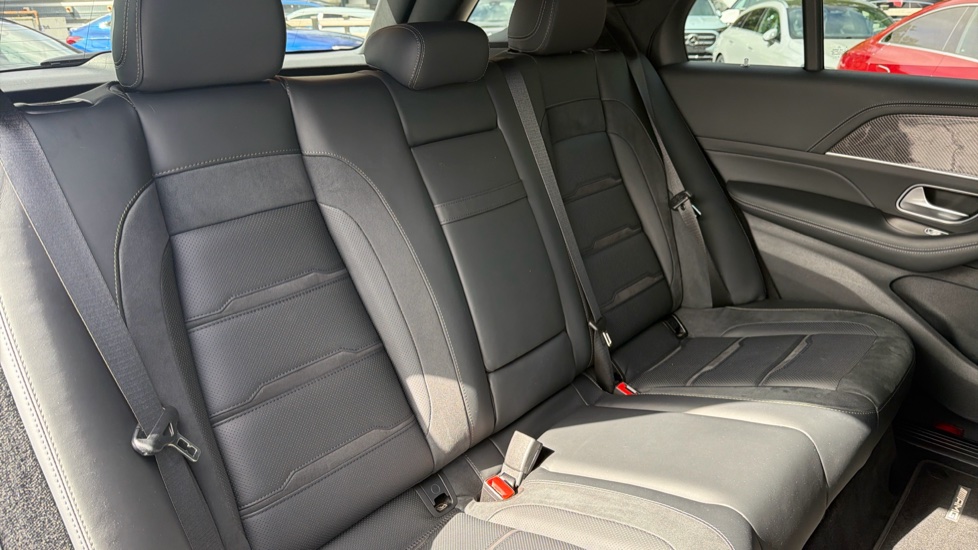 Mercedes-AMG GLE 63 S 4Matic+ 5dr 9G-Tronic Petrol Estate - Image 16