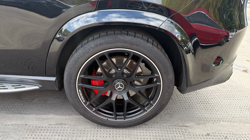 Mercedes-AMG GLE 63 S 4Matic+ 5dr 9G-Tronic Petrol Estate - Image 39