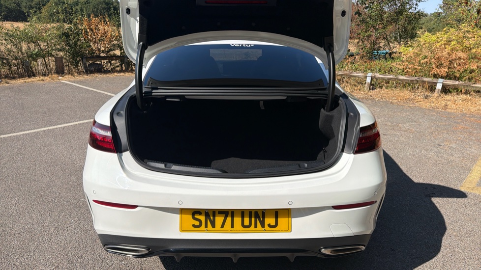 Mercedes-Benz E-Class E300 AMG Line Night Ed Premium Plus 2dr 9G-Tronic Petrol Coupe - Image 4