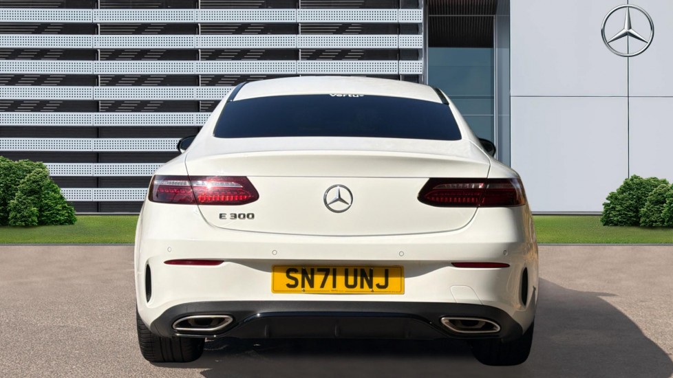 Mercedes-Benz E-Class E300 AMG Line Night Ed Premium Plus 2dr 9G-Tronic Petrol Coupe - Image 6
