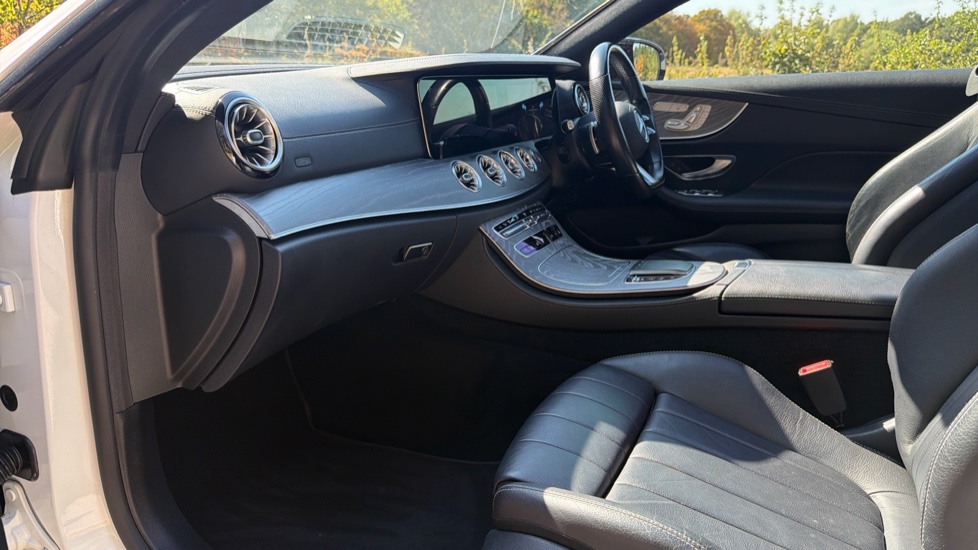 Mercedes-Benz E-Class E300 AMG Line Night Ed Premium Plus 2dr 9G-Tronic Petrol Coupe - Image 38