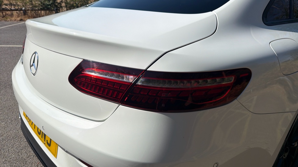 Mercedes-Benz E-Class E300 AMG Line Night Ed Premium Plus 2dr 9G-Tronic Petrol Coupe - Image 45