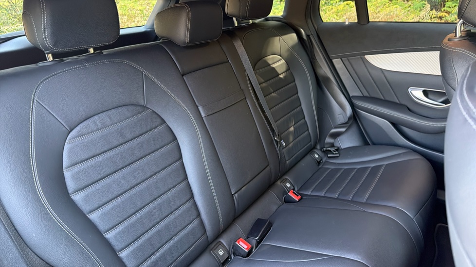 Mercedes-Benz EQC 400 300kW AMG Line Edition 80kWh 5dr Auto Electric Estate - Image 14