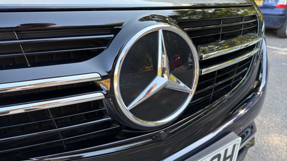 Mercedes-Benz EQC 400 300kW AMG Line Edition 80kWh 5dr Auto Electric Estate - Image 22