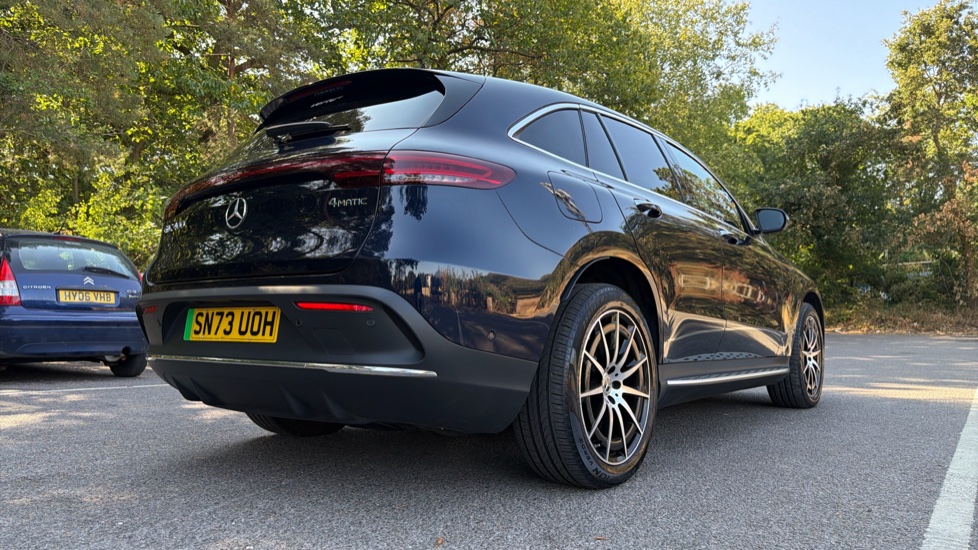 Mercedes-Benz EQC 400 300kW AMG Line Edition 80kWh 5dr Auto Electric Estate - Image 37