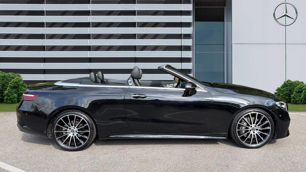 Mercedes-Benz E-Class E300 AMG Line Night Ed Premium Plus 2dr 9G-Tronic Petrol Cabriolet - Image 5