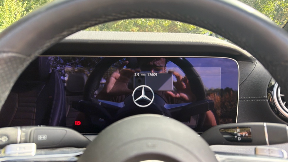 Mercedes-Benz E-Class E300 AMG Line Night Ed Premium Plus 2dr 9G-Tronic Petrol Cabriolet - Image 18