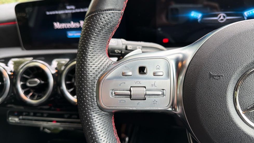 Mercedes-Benz A-Class A180 AMG Line Executive 5dr Auto Petrol Hatchback - Image 19